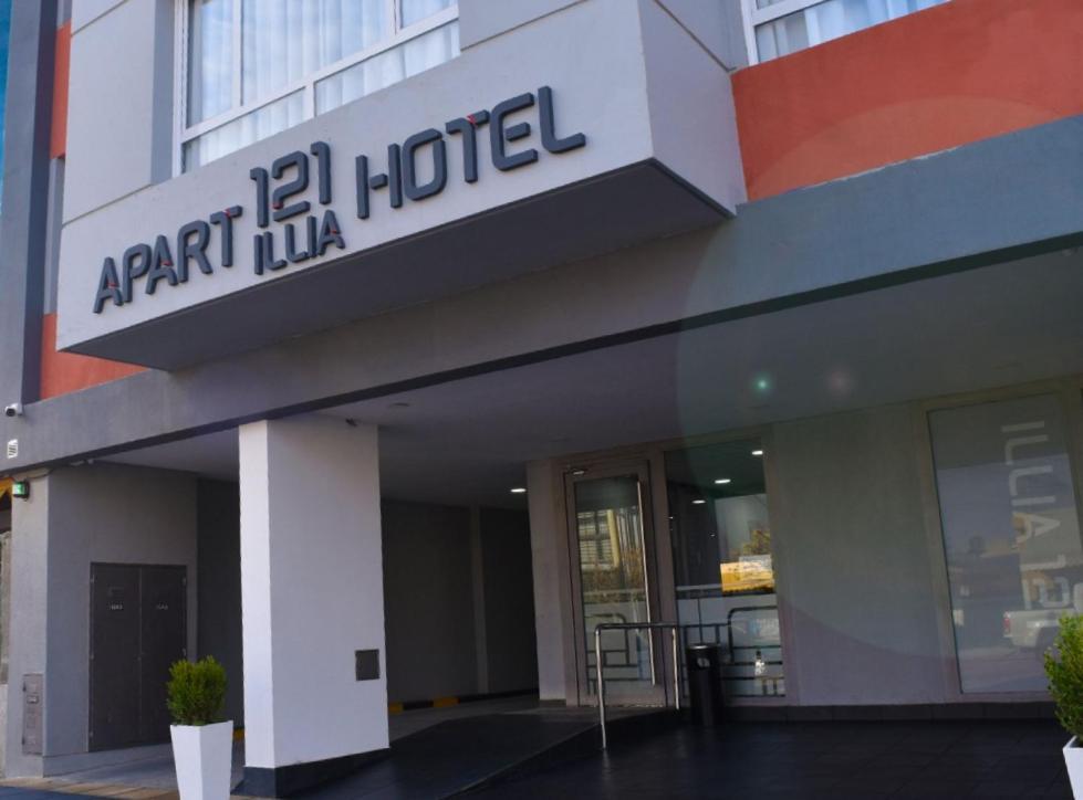 Illia 121 Apart Hotel Neuquén Buitenkant foto